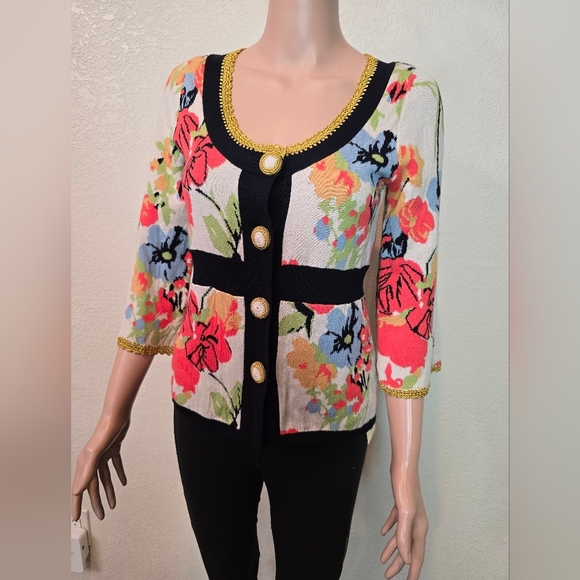 Lia Molly New Orleans Anthropologie floral knit cardigan sweater Size Small - Picture 5 of 10